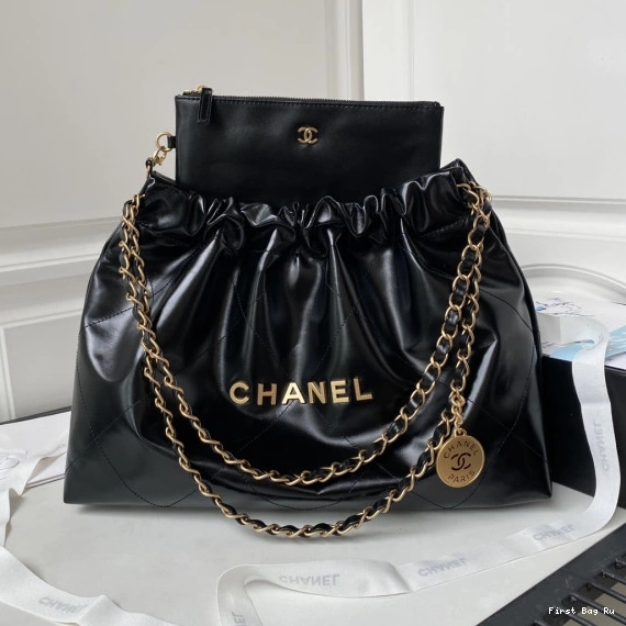 First Bag Ru CHANEL -30×45×8cm 22 HANDBAG 0822